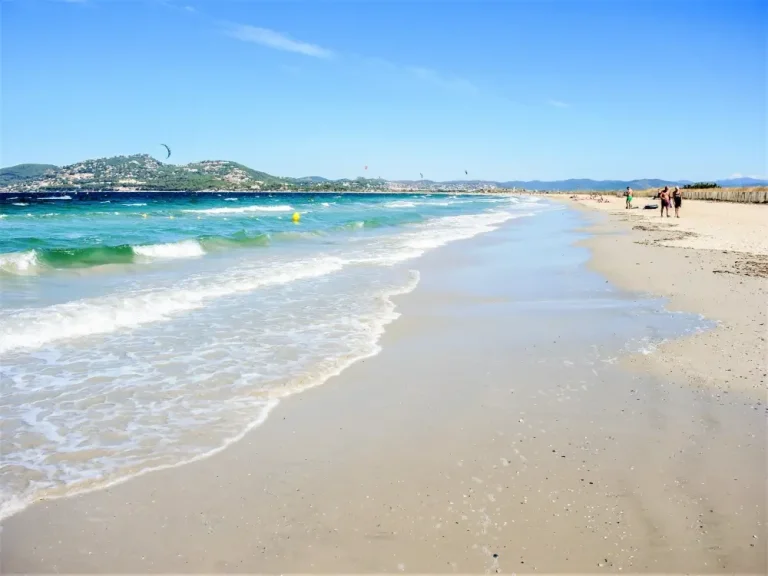Plage de l’Almanarre à Hyères dans le Var